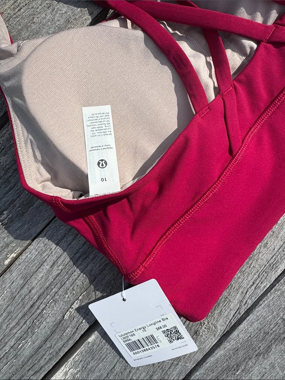 Lululemon Energy Longline‎ Bra Berry Rumble Size 10 NWT Medium Support B–D Cups